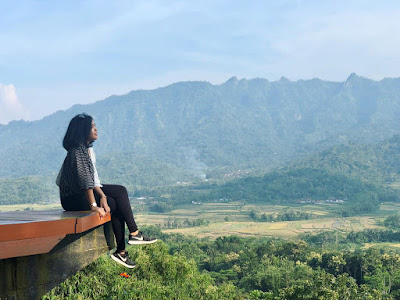 Punthuk Setumbu Magelang Jawa Tengah