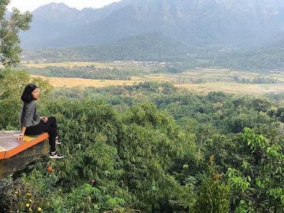Wisata Punthuk Setumbu Jogja