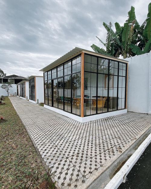 sin salabim cafe puncak