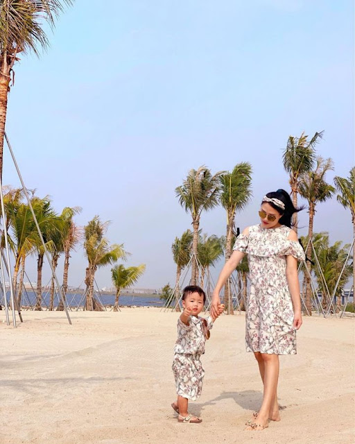 wisata pantai pasir putih pik 2