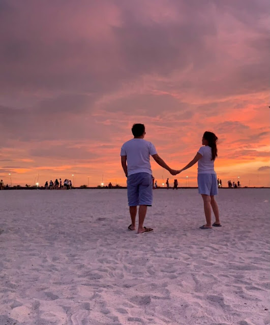 sunset pantai pasir putih pik 2