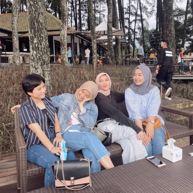 cafe-pasir-angin-puncak.jpg cafe-pasir-angin-puncak.jpg