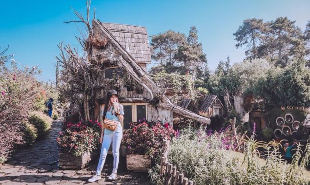 Rumah Hobbit Farm House Susu Lembang