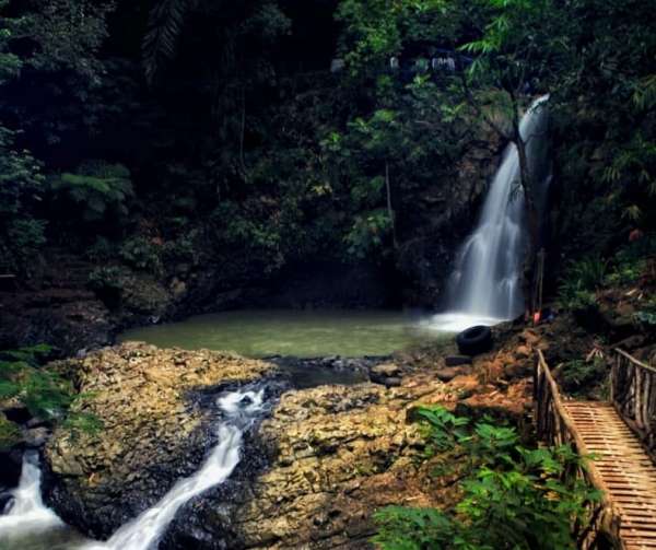 curug ciangin muara jambu